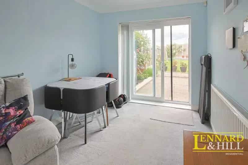 2 Bed House for Sale Off Street Parking Lovely Garden