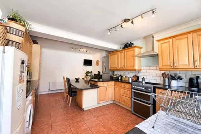 Four Bedroom Semi-Detached House for Sale in Bristol