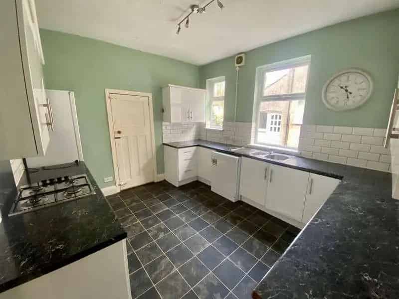 3 Bed Semi-Detached House For Sale