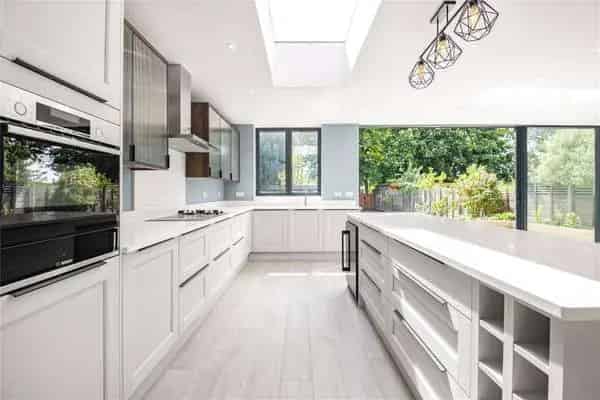 Stunning Family Home 3 Floors South Facing Garden Home Office