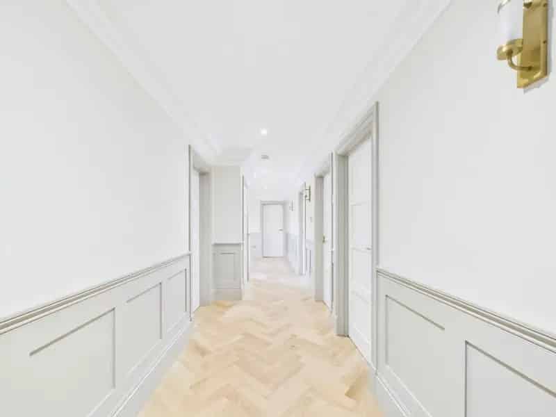 5 Bedroom House for Sale Croxley Green