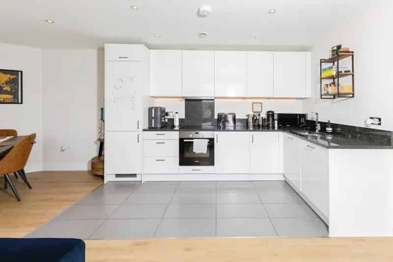 Two Bedroom Apartment Kennet Island Reading Near Oracle Shopping Centre