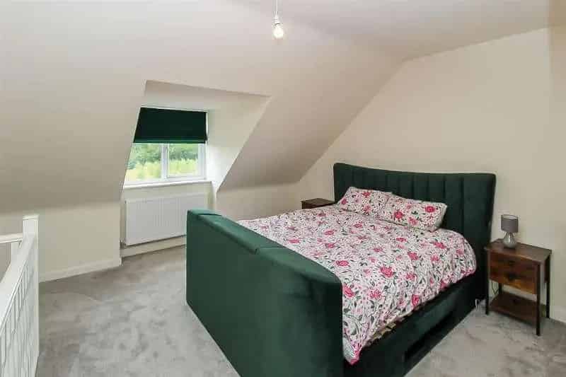 3 Bed Semi-Detached House For Sale