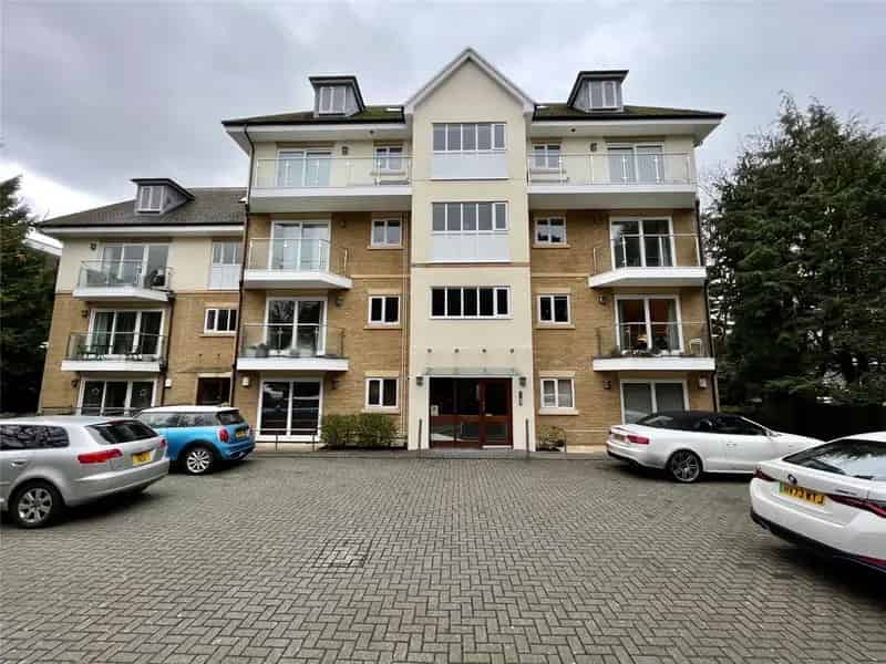 3 Bedroom Apartment Branksome Park Poole