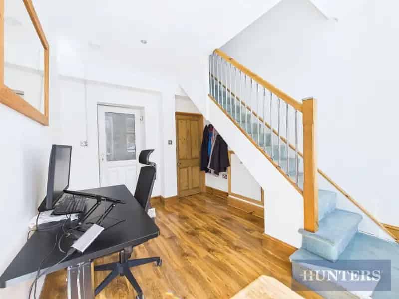 3 Bedroom House with Self Contained Annexe For Sale