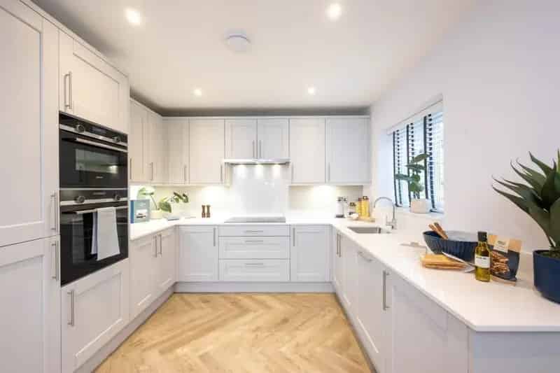 Little Green: 2-4 Bedroom Homes in Buckinghamshire Countryside