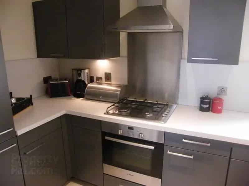 City Centre Apartment Two Bedrooms Two Bathrooms Furnished