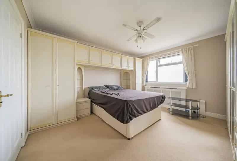 4 Bedroom House for Sale in Bath
