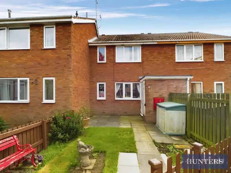 1 bedroom Flat
Let Agreed
Total Size: 370 SQ FT
