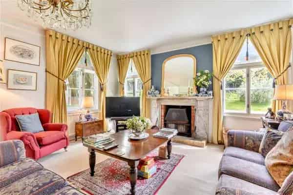6-Acre 16th Century House Bildeston Elegant Spacious Family Home