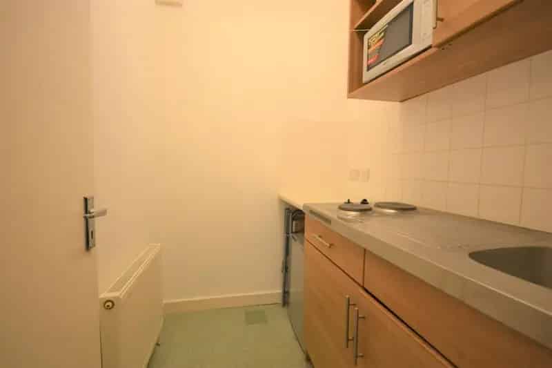 1 Bedroom Flat To Let Available June 2025