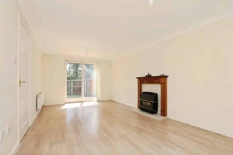 Detached Family Home Dereham 4 Beds 2 Baths Garage Solar Panels