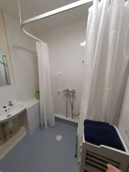 House with New Kitchen and Wetroom