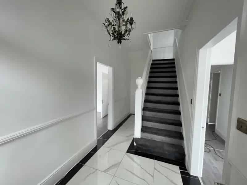 5 Bedroom House To Rent