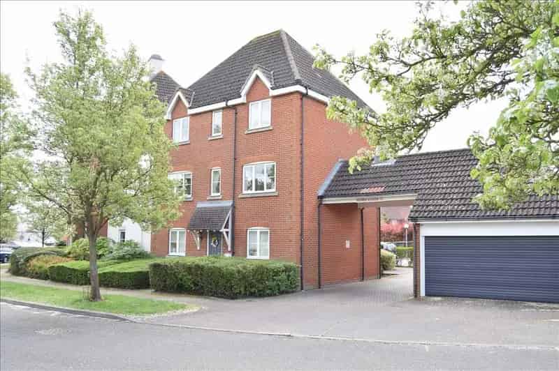 2 Bedroom Apartment for Sale
