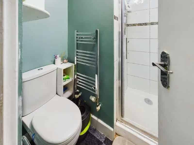 5 Bed HMO House For Sale High Rental Income Potential