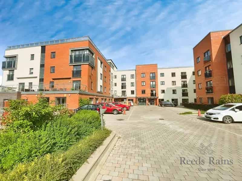 2 Bedroom Retirement Apartment for Sale