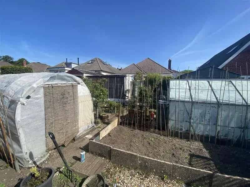 2 Bed Detached Bungalow For Sale