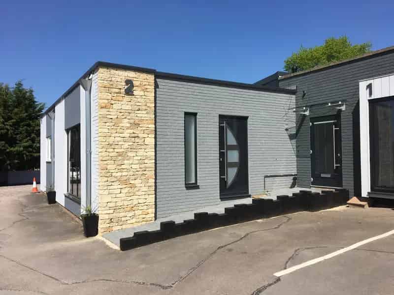 Modern Office Suites in Stroud with Ample Parking and Superfast Broadband