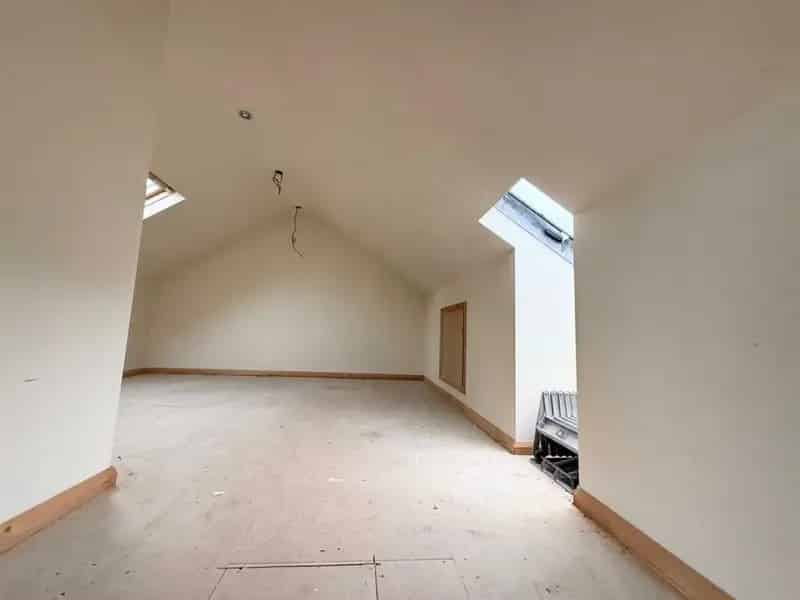 3 Bedroom Semi Detached House Hutton No Onward Chain