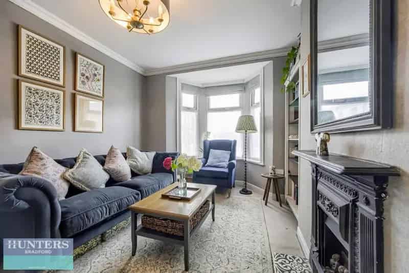 3 Bed House for Sale - Immaculate Terrace - Original Features