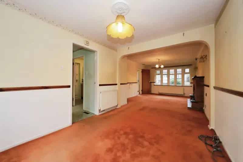 Four Bedroom Detached House Kidderminster