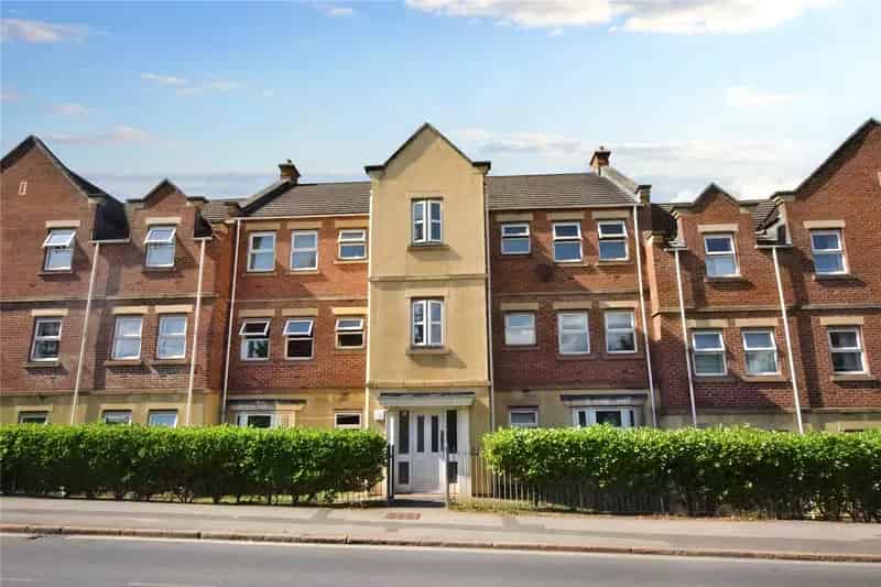 One Bedroom Apartment Near Leeds City Centre