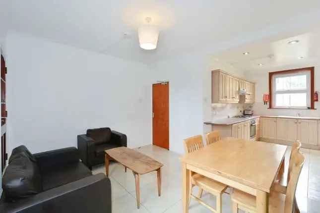 Five Bedroom Period House for Rent in London E3