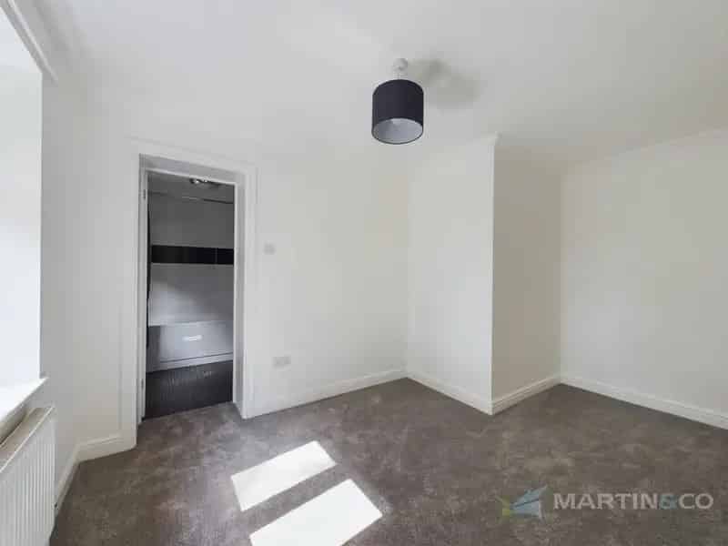 Flat Share to Rent