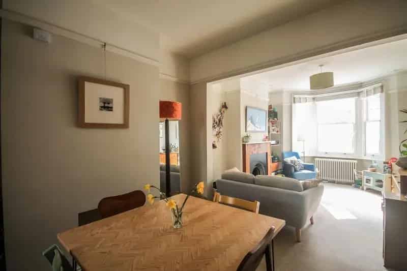 3 Bedroom Victorian Terrace House for Sale near Hills Road Cambridge
