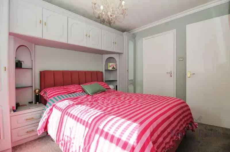 3 Bedroom Semi Detached House For Sale Liverpool L10