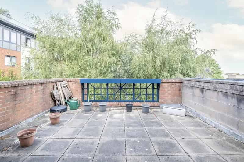 1 Bedroom Flat for Sale in Putney