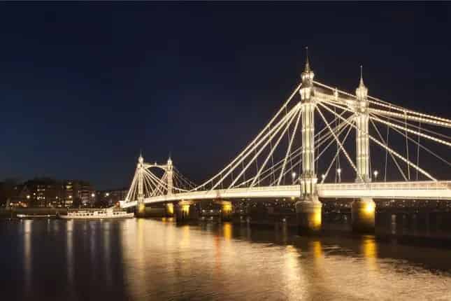 2-Bed Flat for Sale in Chelsea Embankment Gardens SW3