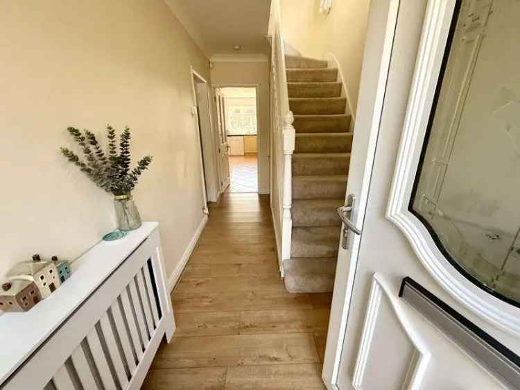 3 Bedroom Semi-Detached House for Sale Sutton Coldfield