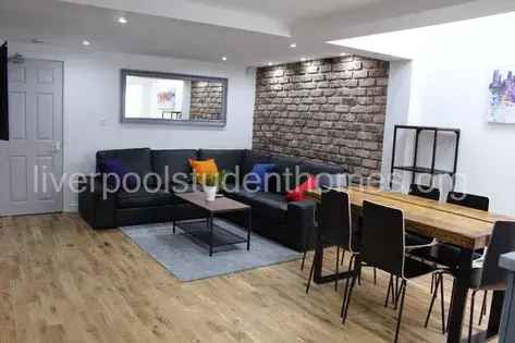 Six Bedroom Student House London - All Bills Included