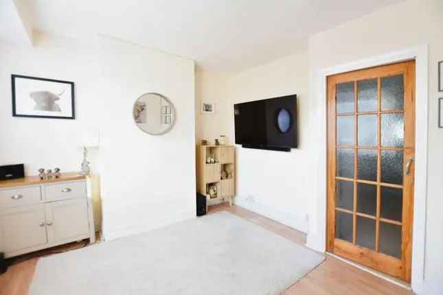 3-Bedroom Terraced House Headley Park Bristol