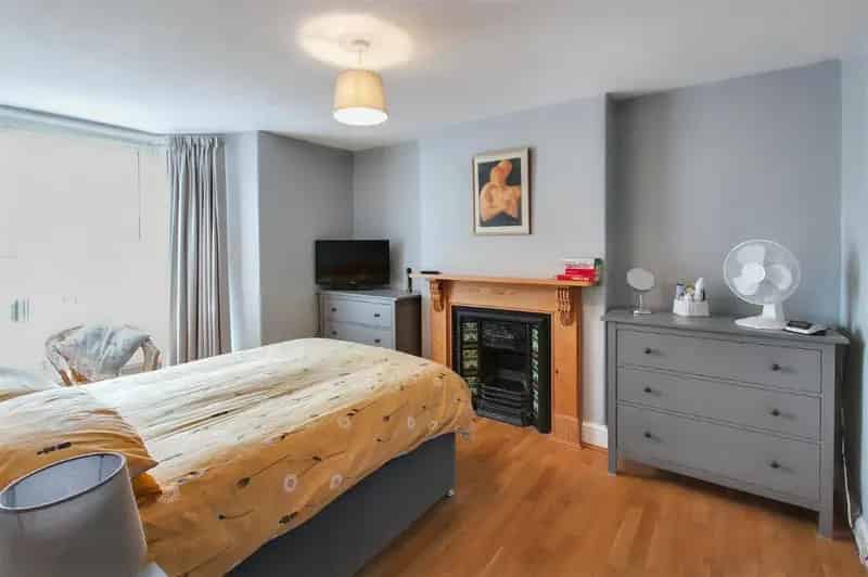 5 Bedroom House for Sale near Aberporth Beaches