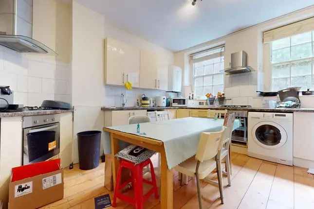 Terraced house to rent in Alie Street, London E1