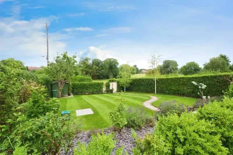 5 Bed Detached House for Sale in Stillingfleet