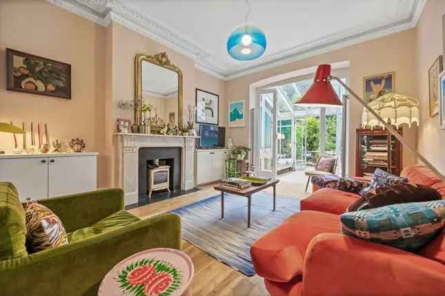 Semi Detached House for Sale in Cavendish Road Brondesbury NW6