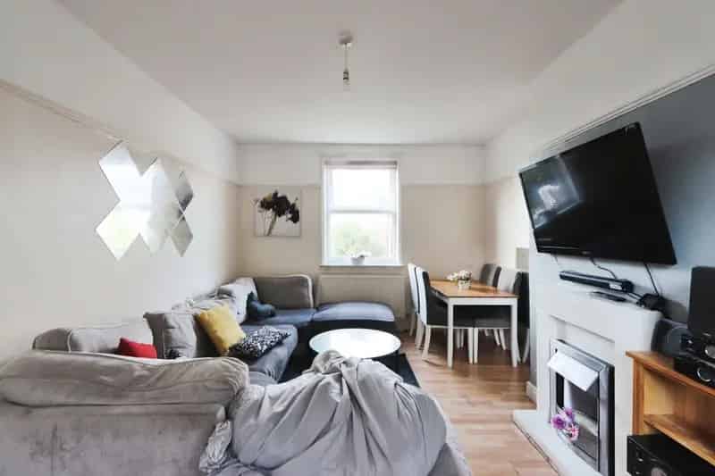 3 Bedroom Semi Detached House For Sale Sheffield
