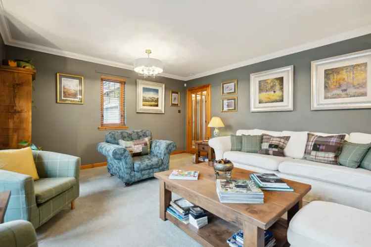 4-Bedroom Executive Villa with Private Gardens and Double Garage