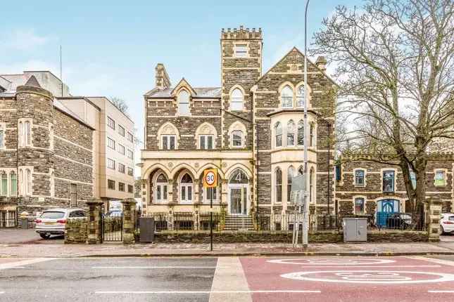 Flat for sale in Cathedral Road, Pontcanna, Cardiff CF11