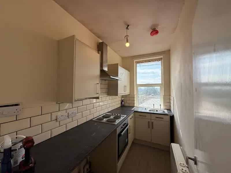2 Bedroom Flat To Let in Dewsbury