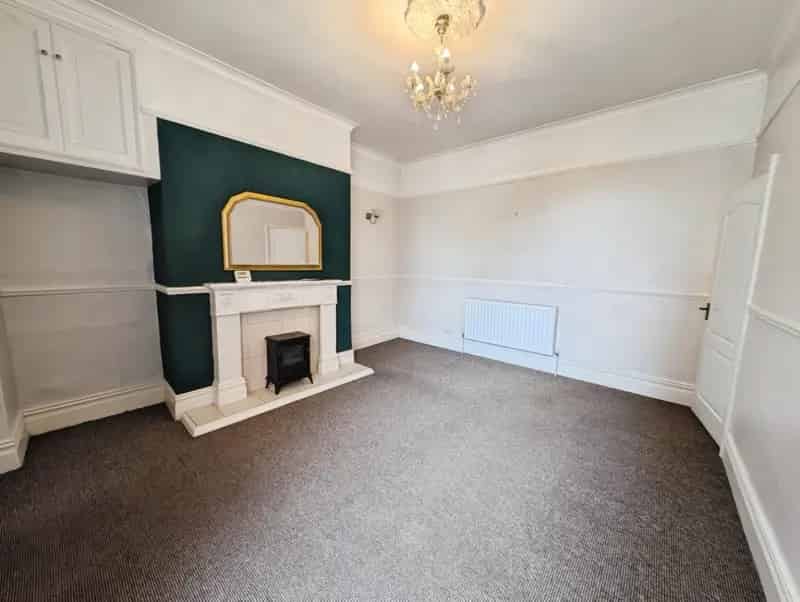 2 Bedroom Flat For Sale in North Shields