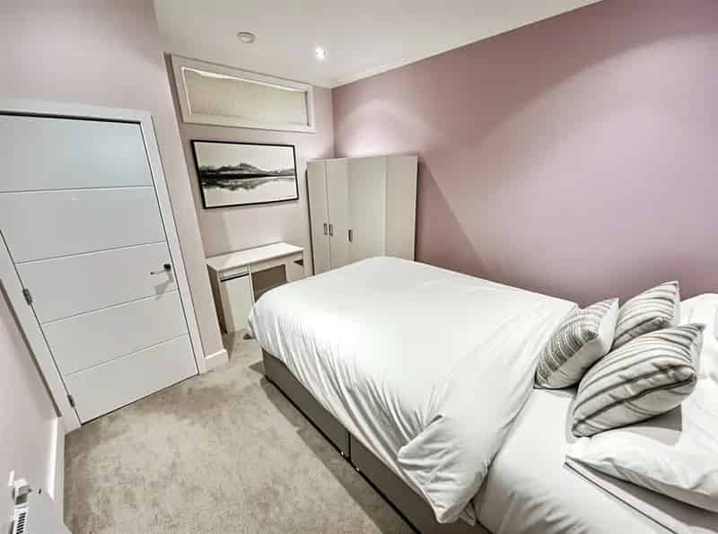 Norwich City Centre Apartment Two Double Bedrooms Modern Kitchen
