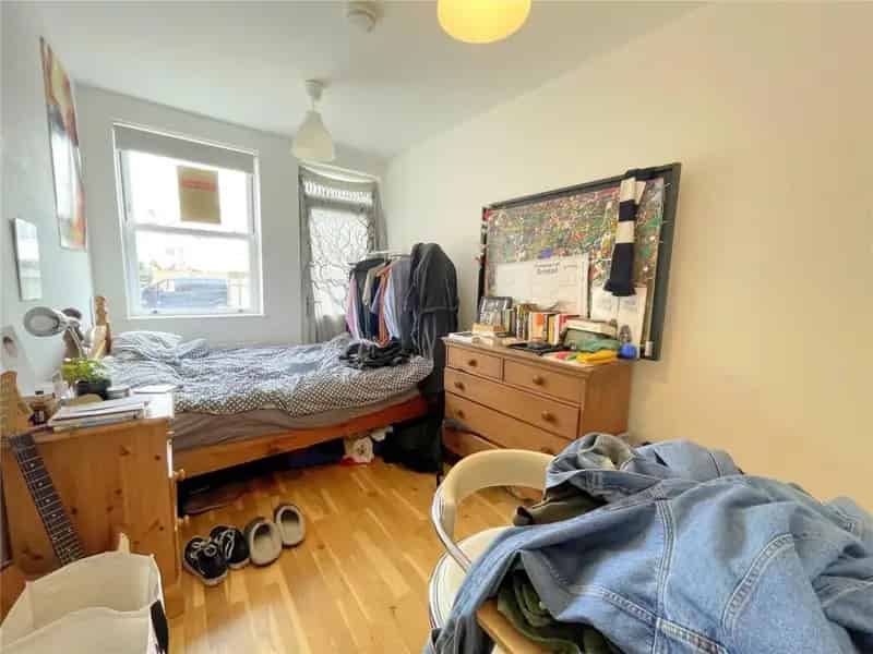 2 Bedroom Apartment Southville Coronation Road
