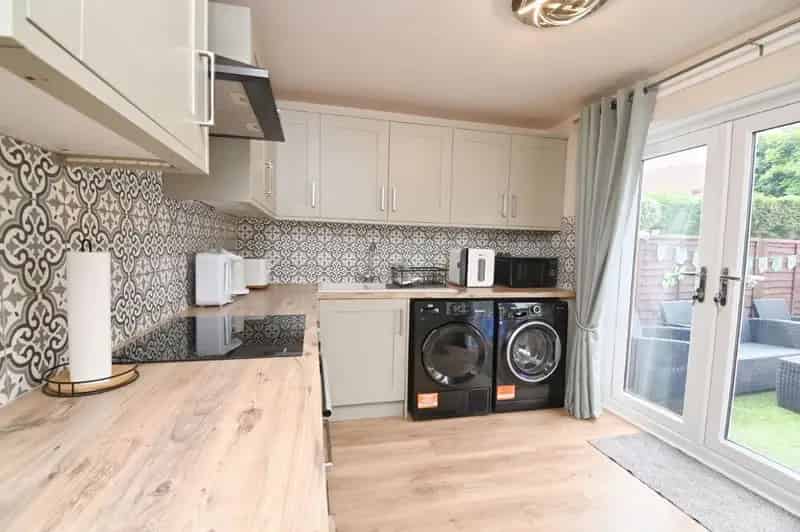 2 Bed House for Sale Near Schools and Countryside