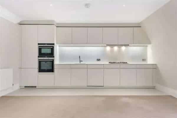 Lower Sloane Street, London, SW1W 8BJ | Property for sale | Savills