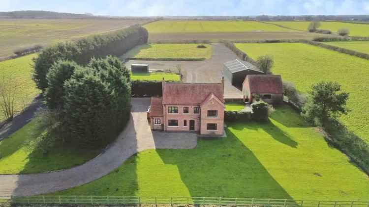 6 Bedroom Detached House with 4.9 Acres